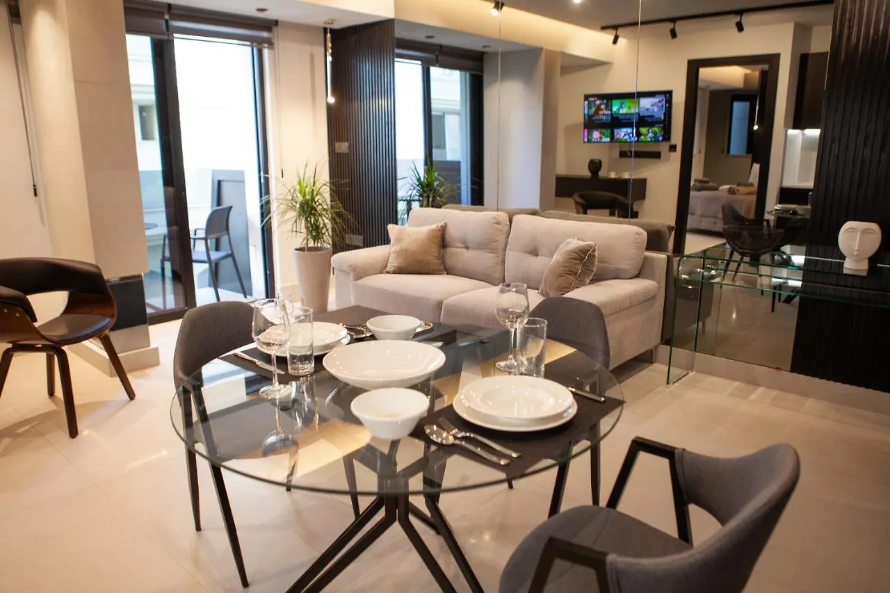 Apartment Raam Luxury Suites Larnaca