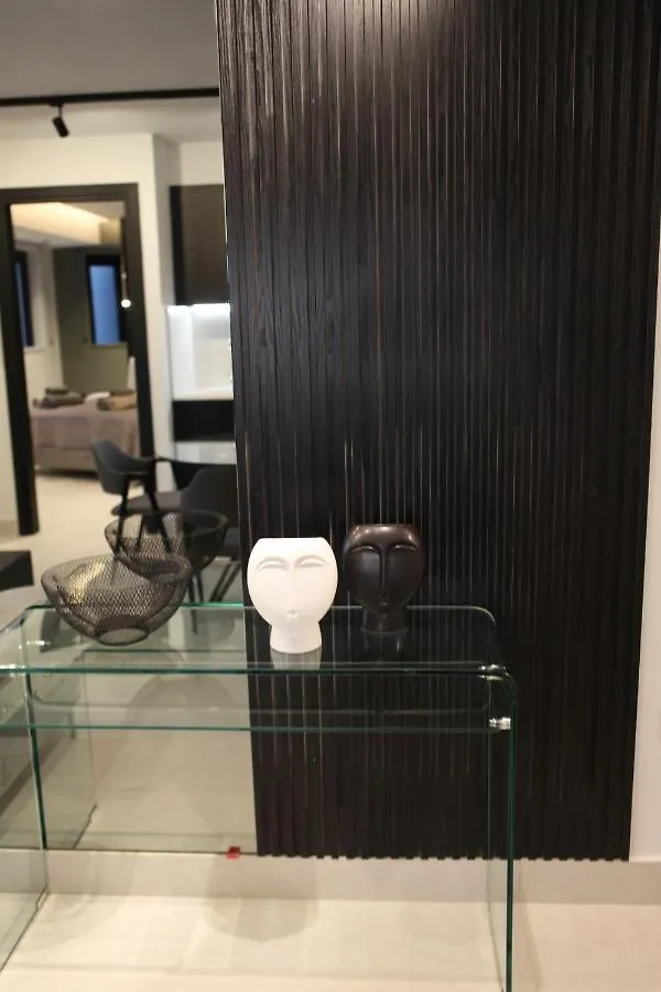 Apartment Raam Luxury Suites Larnaca