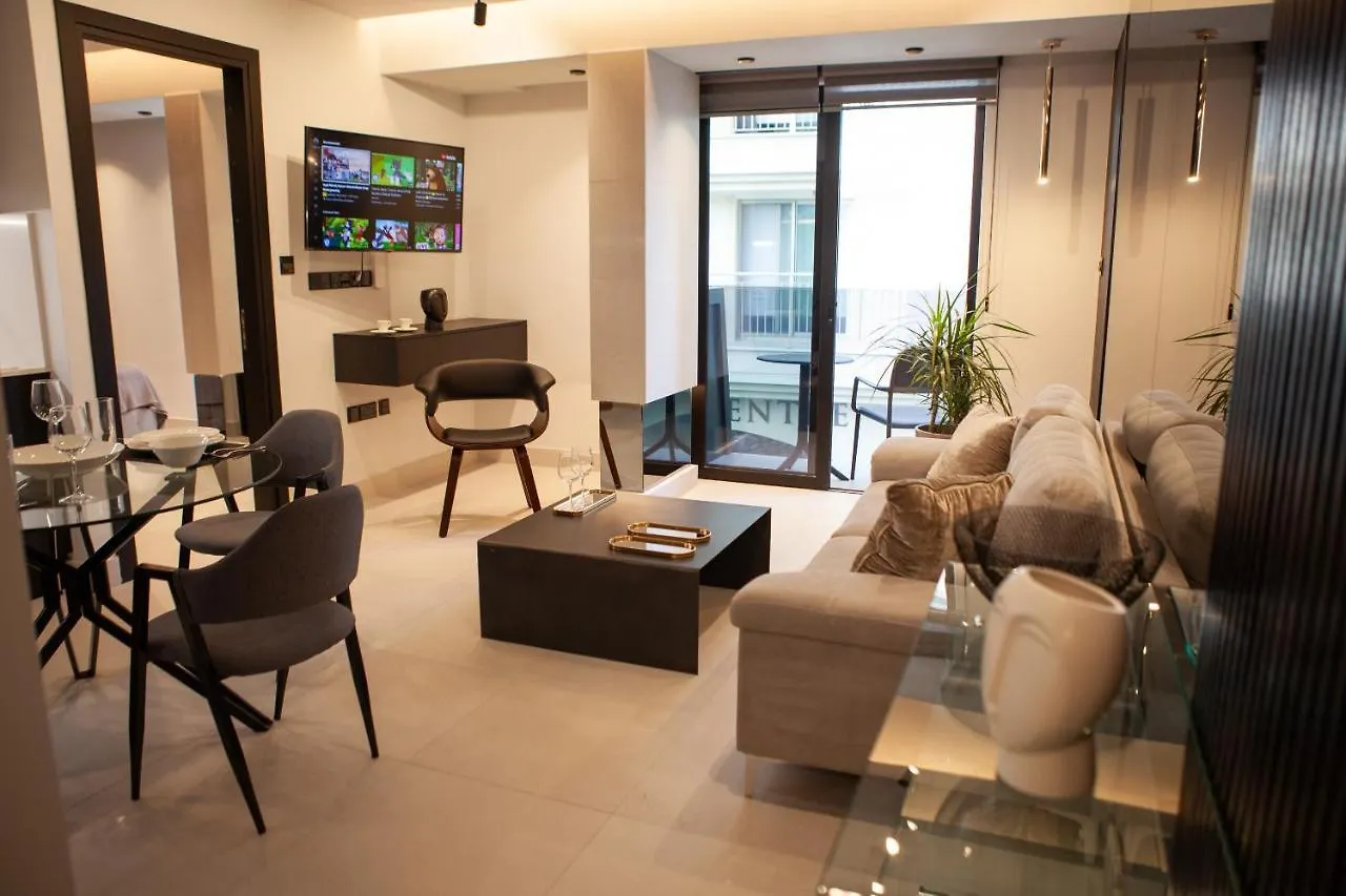 Apartment Raam Luxury Suites Larnaca Cyprus