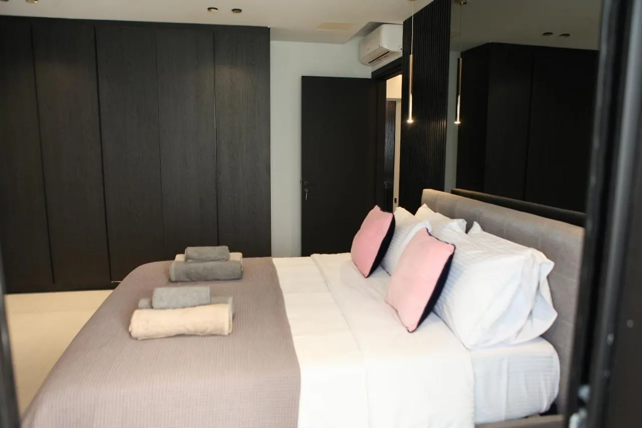 Apartment Raam Luxury Suites Larnaca