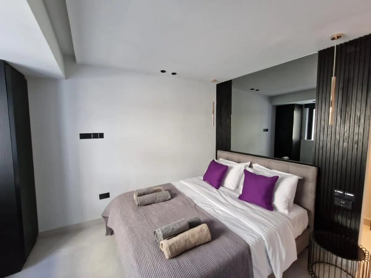 Raam Luxury Suites Larnaca