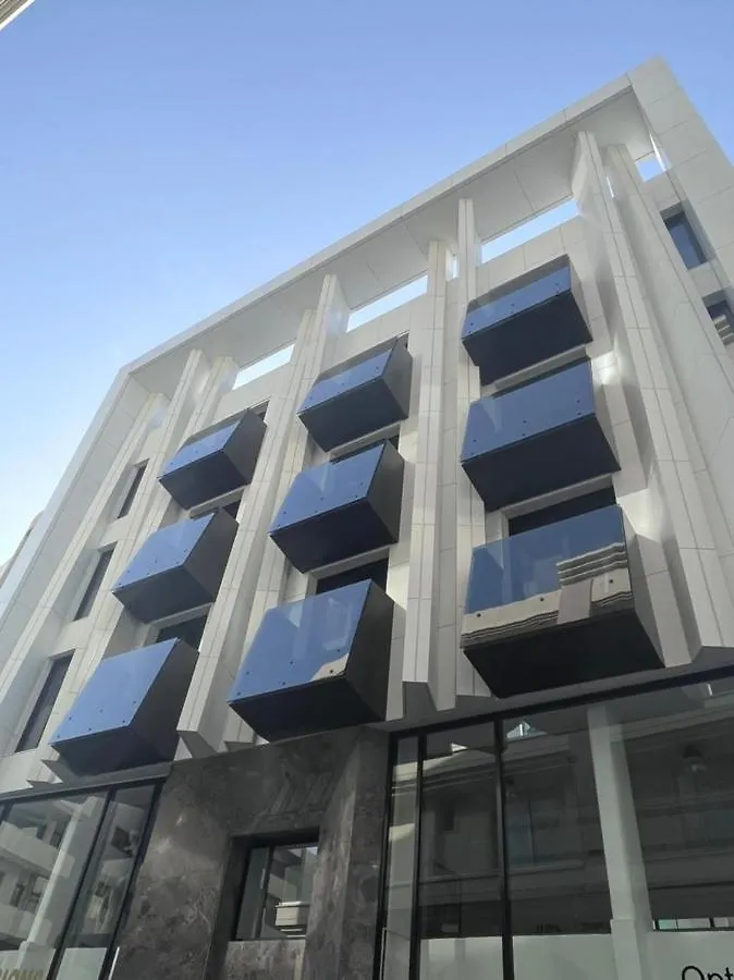 Raam Luxury Suites Larnaca Apartment