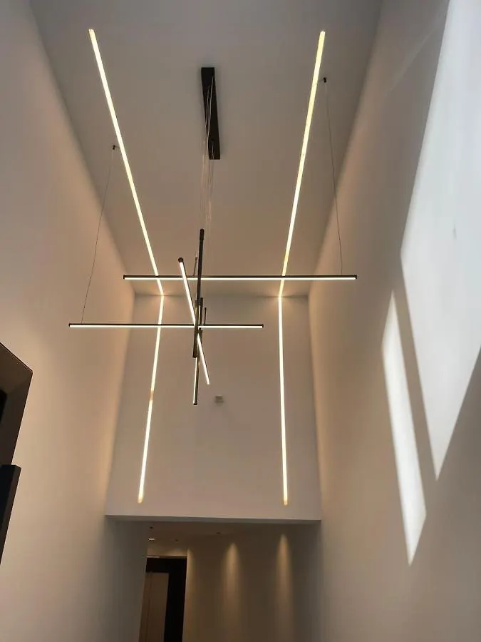 Raam Luxury Suites Larnaca