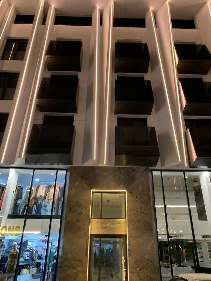 Apartment Raam Luxury Suites Larnaca