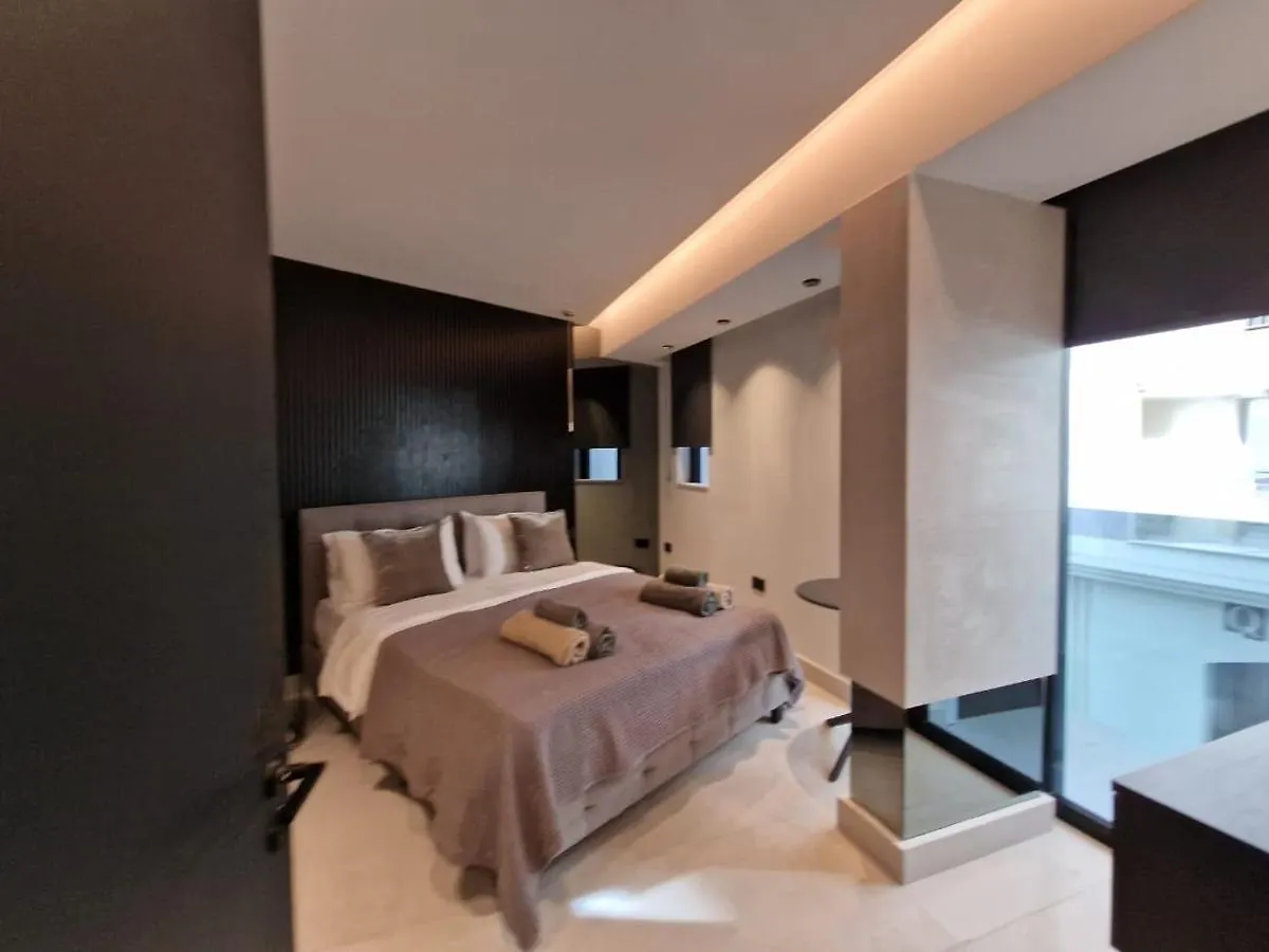 Raam Luxury Suites Larnaca