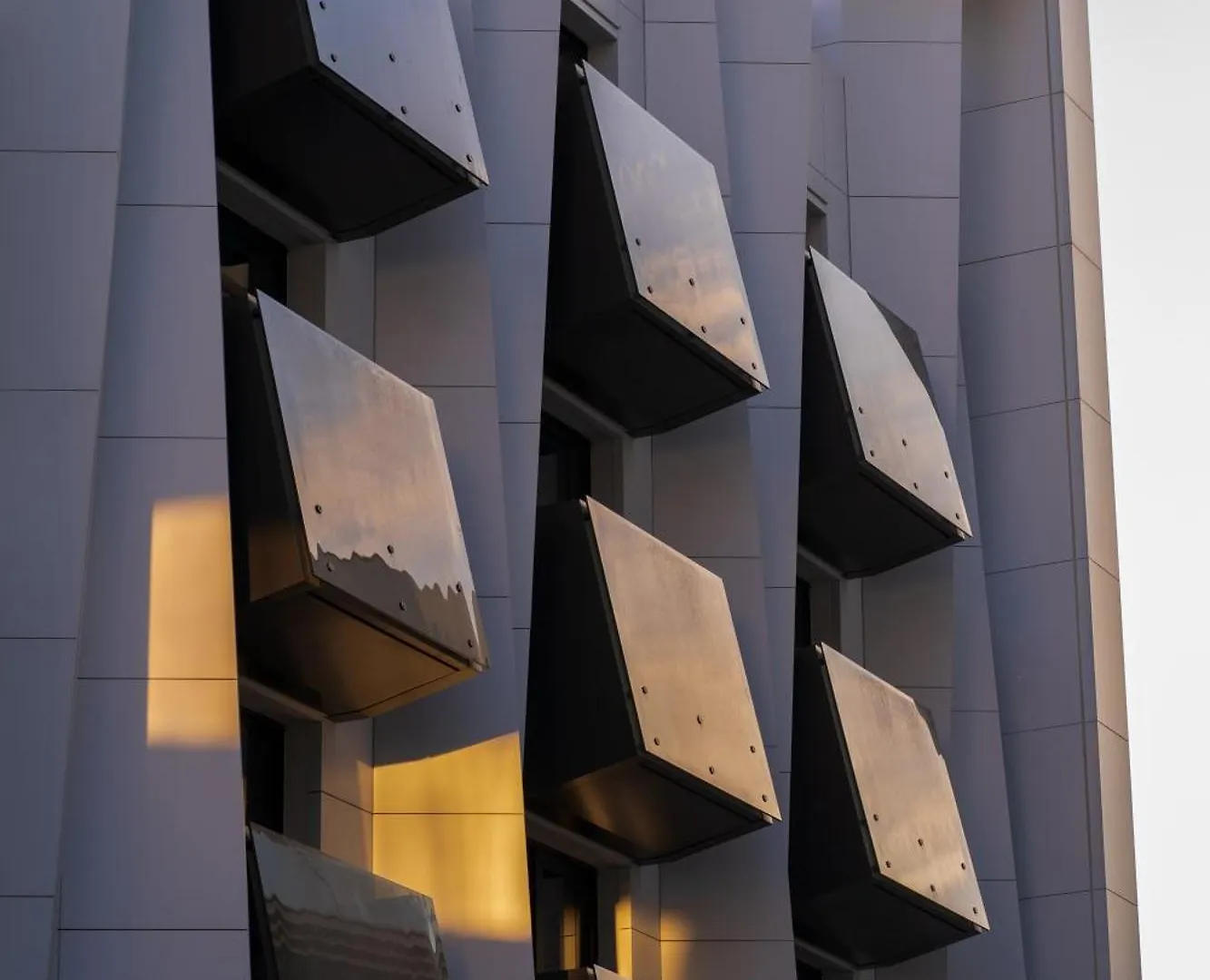 Raam Luxury Suites Larnaca Apartment